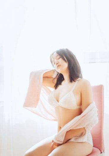 迷人的妻子_剧情片高清在线