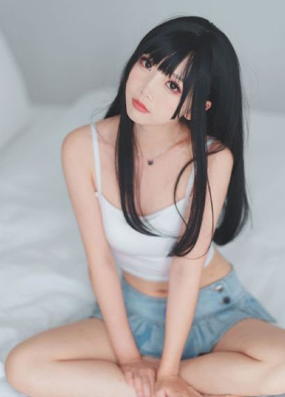 美女献身_无删减完整版在线观看