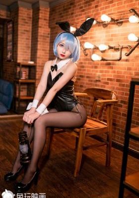 暗交小拗女一区二区三区视频_英文版字幕