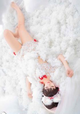 灰姑娘与四名骑士_1080P全集在线观看
