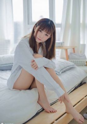 两个女人的晚餐_高清高清免费观看